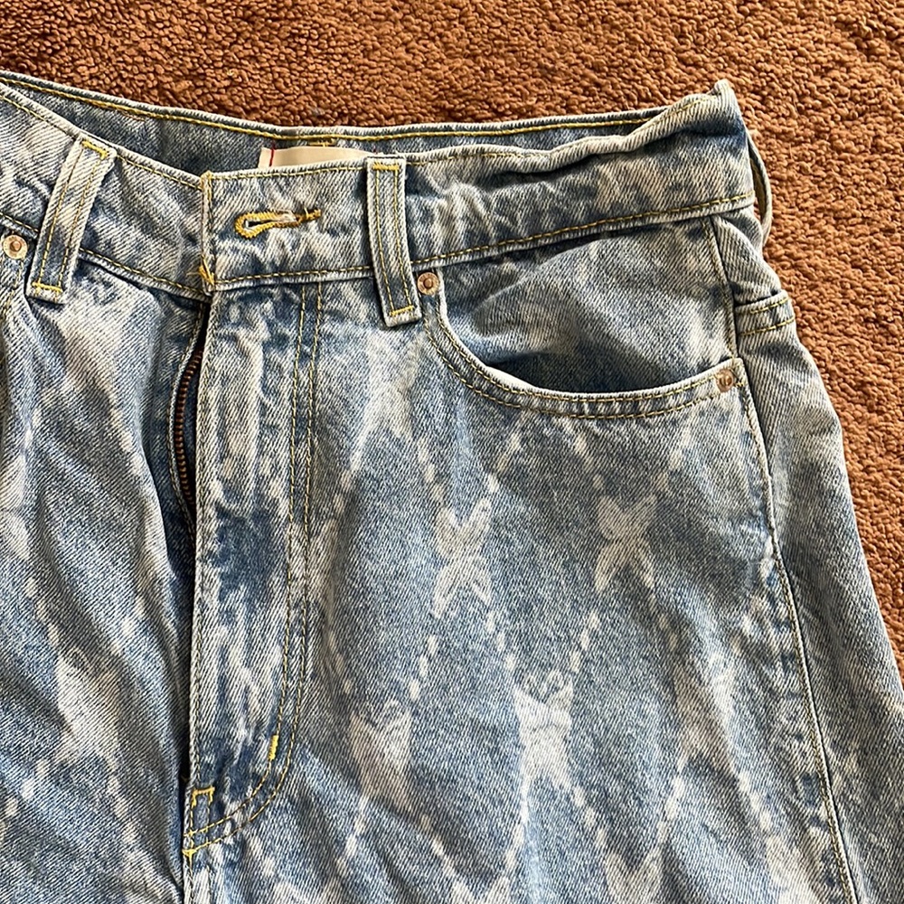 High Rise Butterfly Jeans - Picture 2 of 3